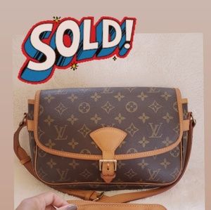 SOLD! 🎉🎉🎉 Louis Vuitton Sologne